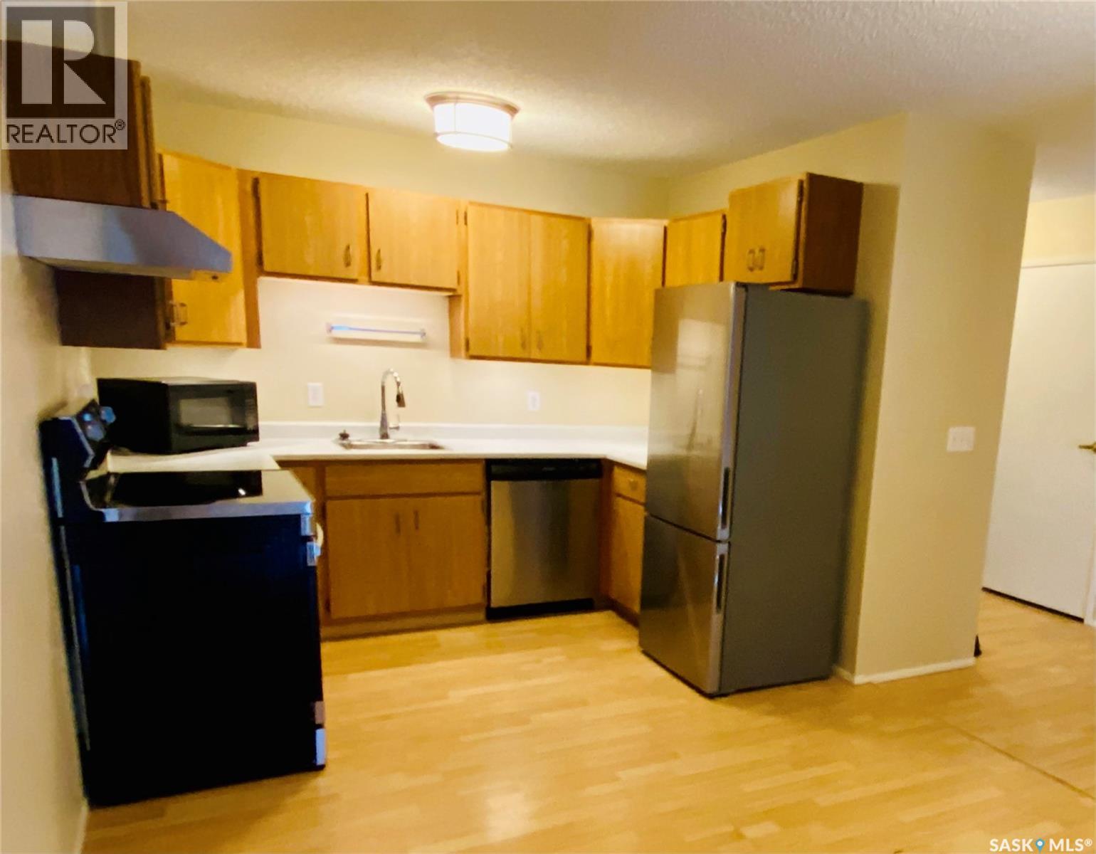 104 1006 9th Street E, Saskatoon, Saskatchewan  S7H 0N2 - Photo 2 - SK030058