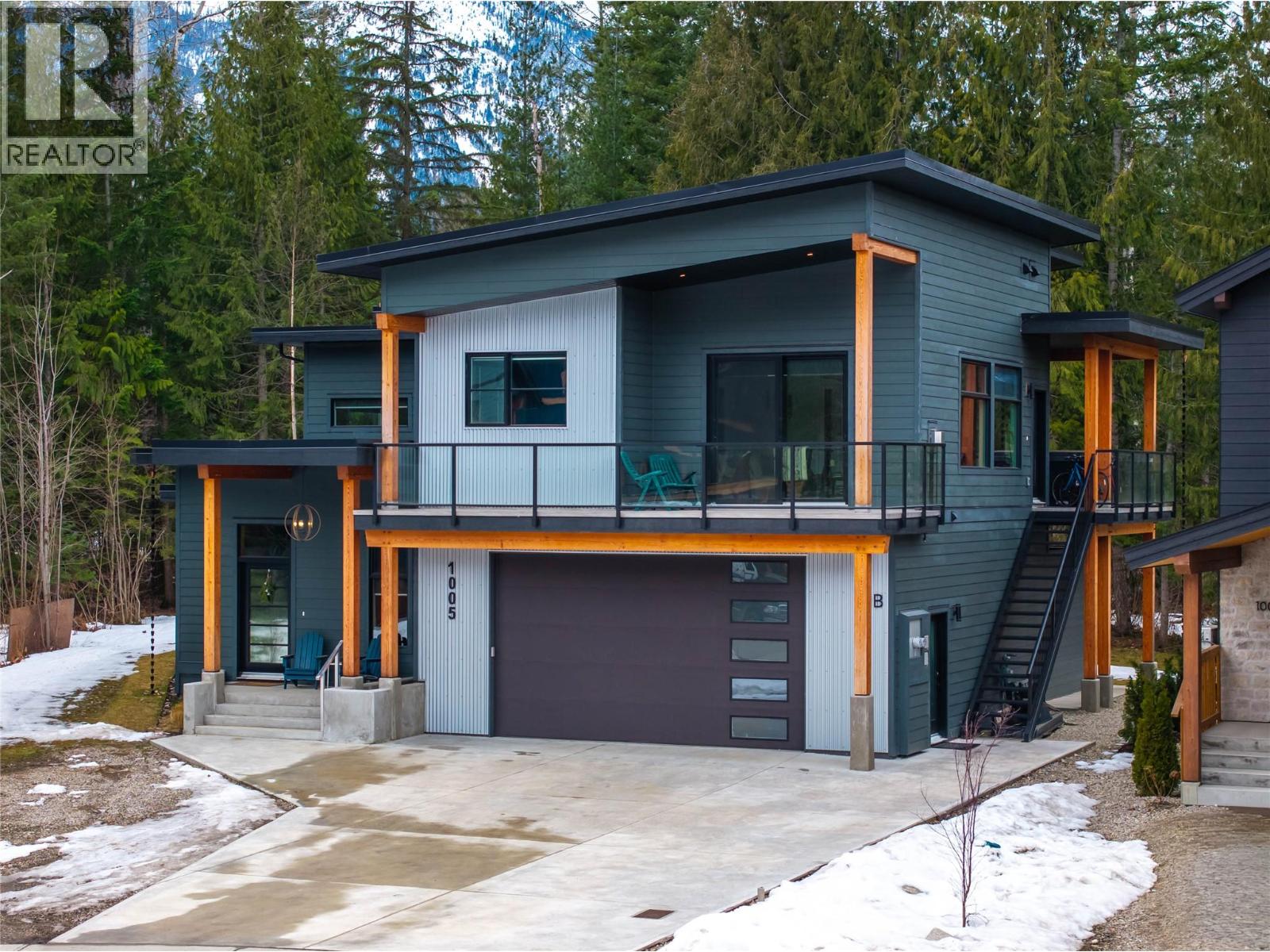 1005 Williams Gate Lane, Revelstoke, British Columbia