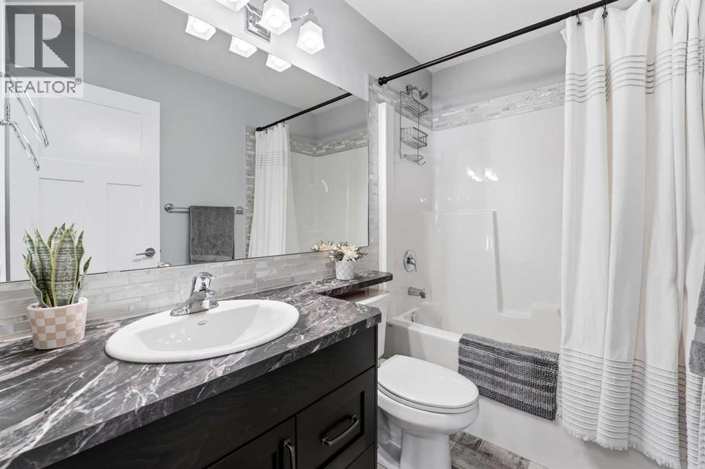 102 Hinshaw Drive, Sylvan Lake, Alberta  T4S 0N3 - Photo 23 - A2288312