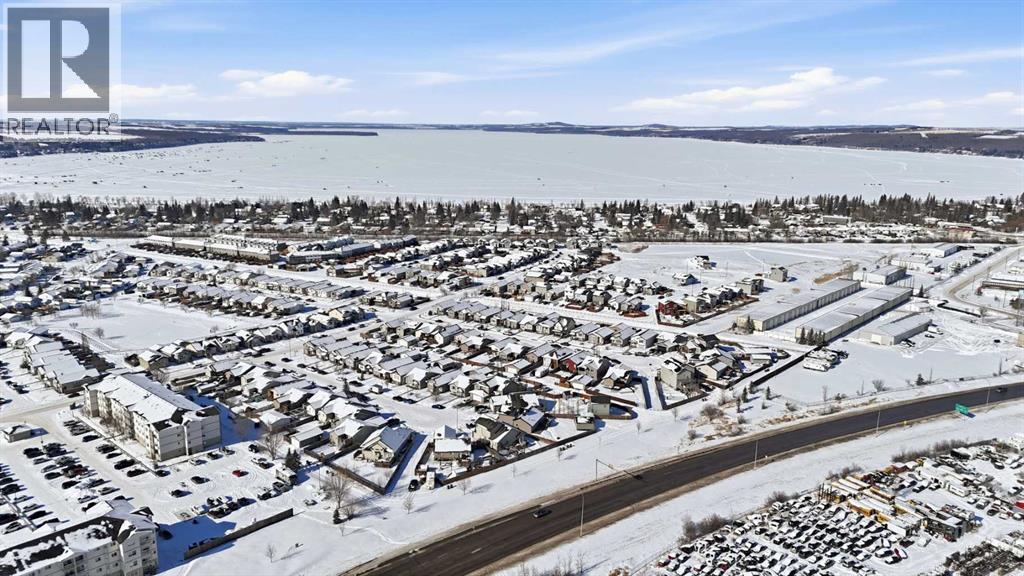 102 Hinshaw Drive, Sylvan Lake, Alberta  T4S 0N3 - Photo 31 - A2288312