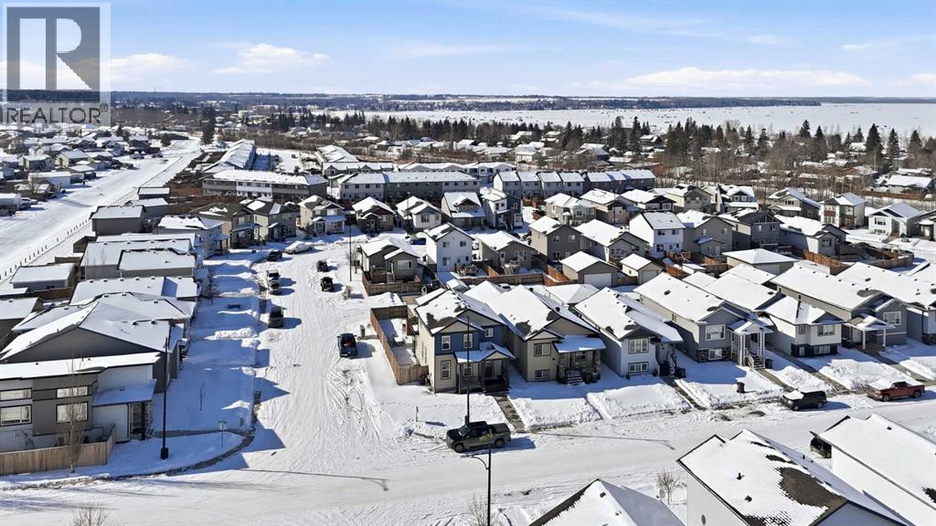 102 Hinshaw Drive, Sylvan Lake, Alberta  T4S 0N3 - Photo 33 - A2288312