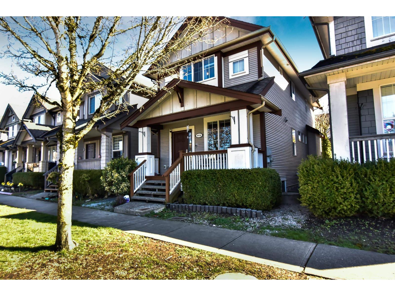 6914 190 STREET, surrey, British Columbia