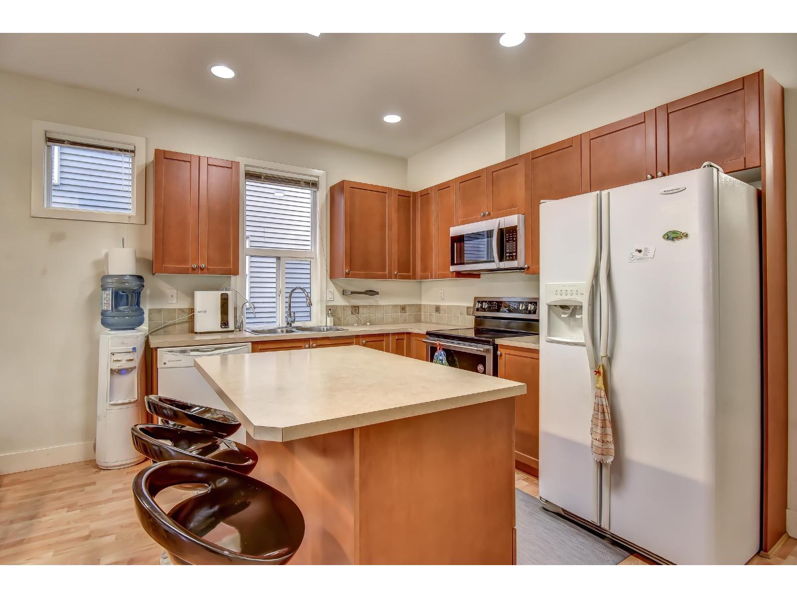 6914 190 Street, Surrey, British Columbia  V4N 5P1 - Photo 5 - R3097572