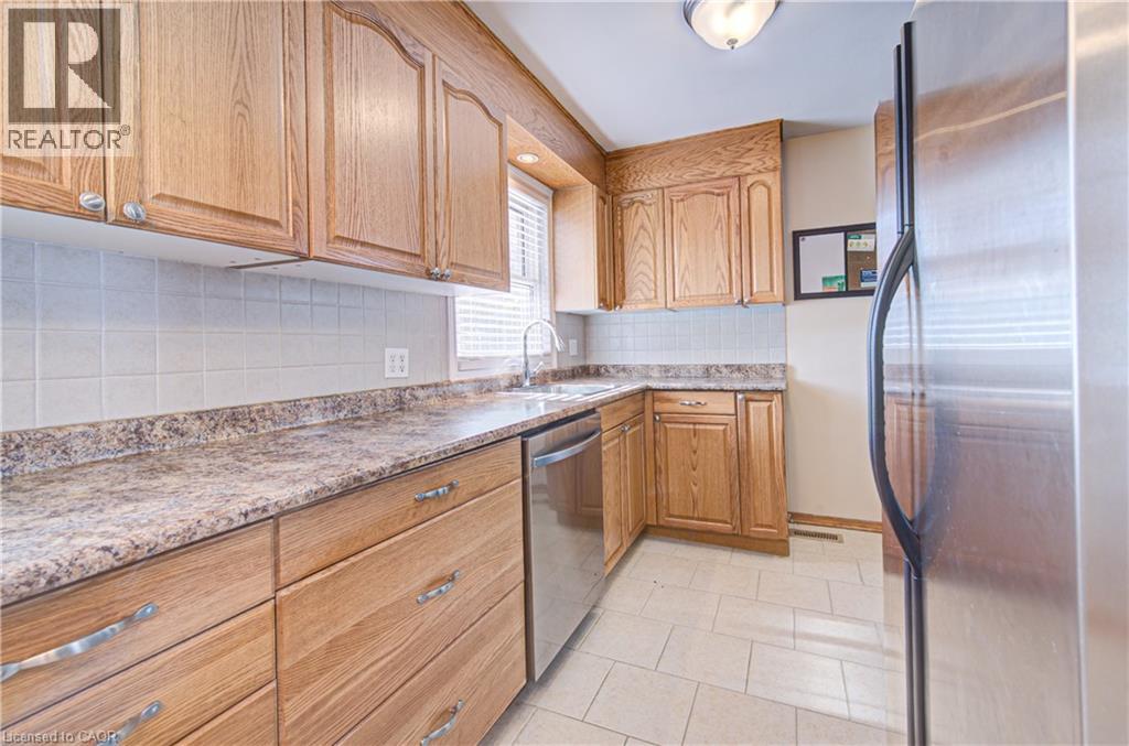 1166 Homuth Avenue, Cambridge, Ontario  N3H 2C7 - Photo 16 - 40805419