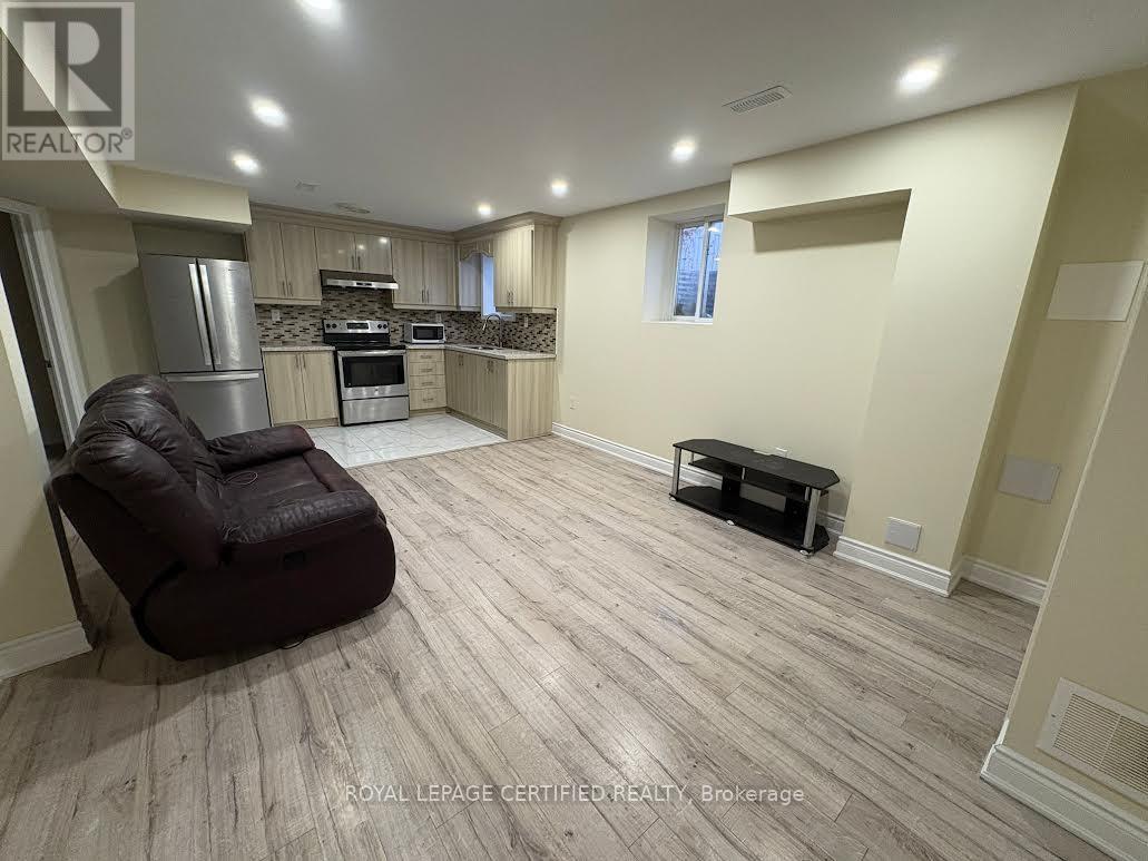 Basement - 439 Rivermont Road, Brampton, Ontario  L6Y 6C3 - Photo 12 - W12864196