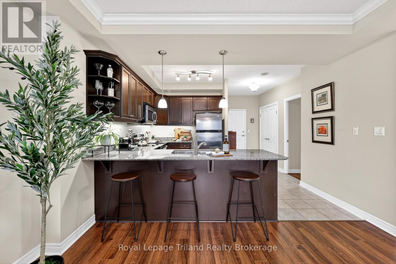 1007 - 1030 Coronation Drive, London North, Ontario  N6G 0G5 - Photo 10 - X12864262