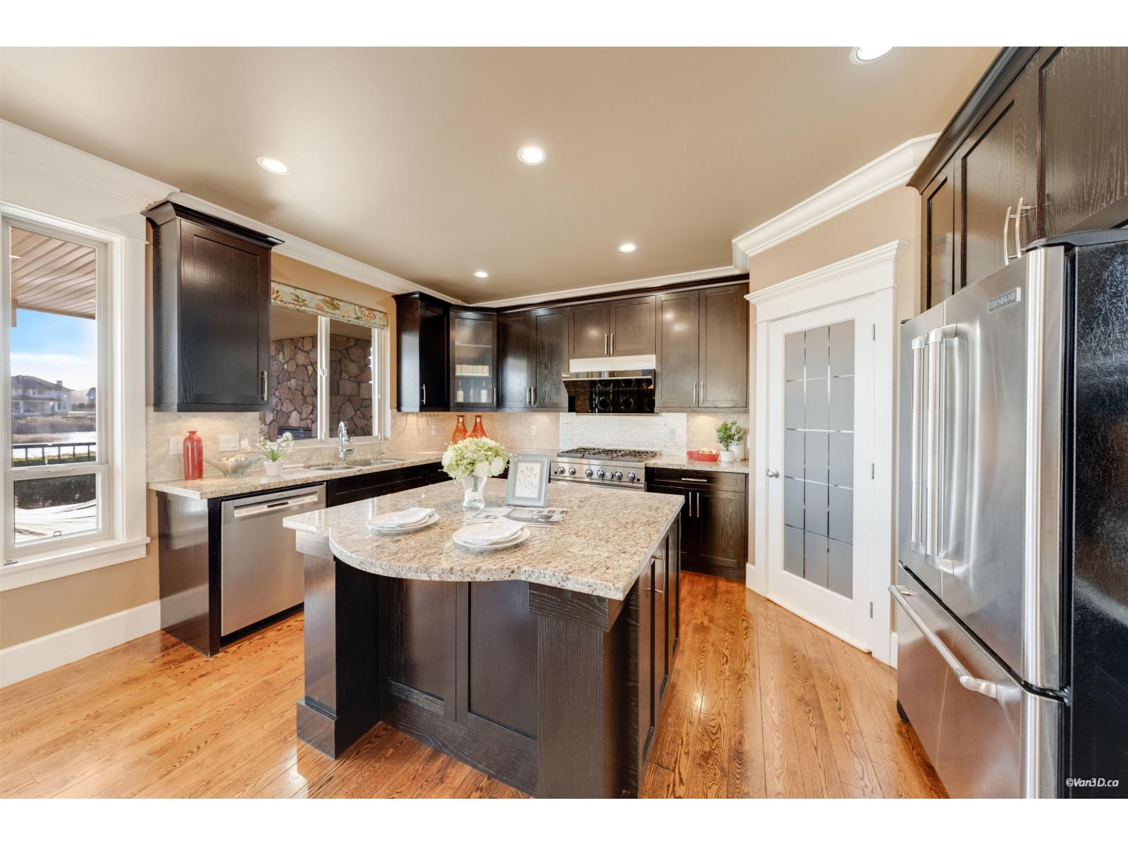 3928 159 Street, Surrey, British Columbia  V3Z 0Y3 - Photo 15 - R3097536