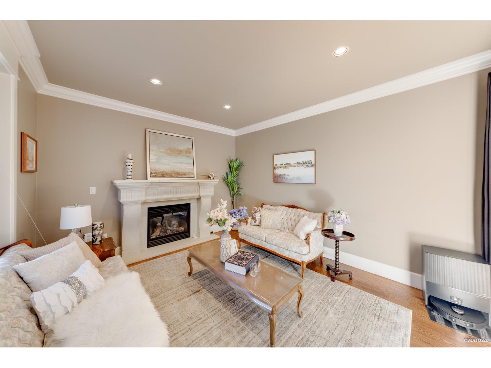 3928 159 Street, Surrey, British Columbia  V3Z 0Y3 - Photo 6 - R3097536