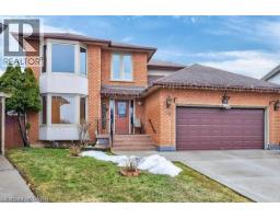 15 TALIA Court, Hamilton, Ontario