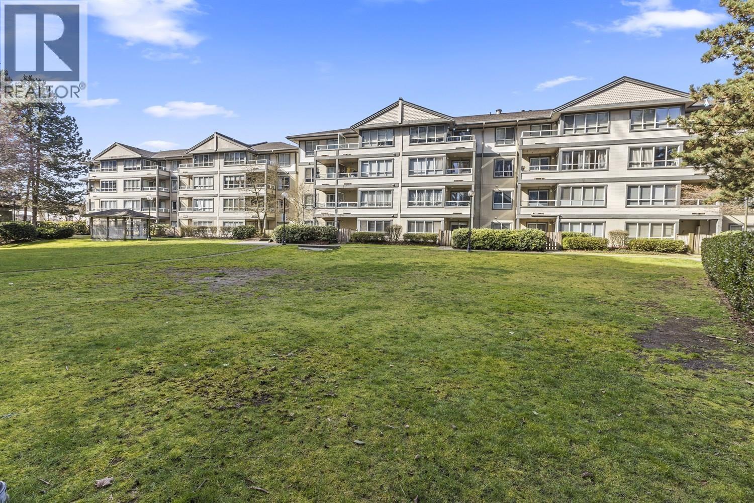 107 4990 MCGEER STREET, vancouver, British Columbia