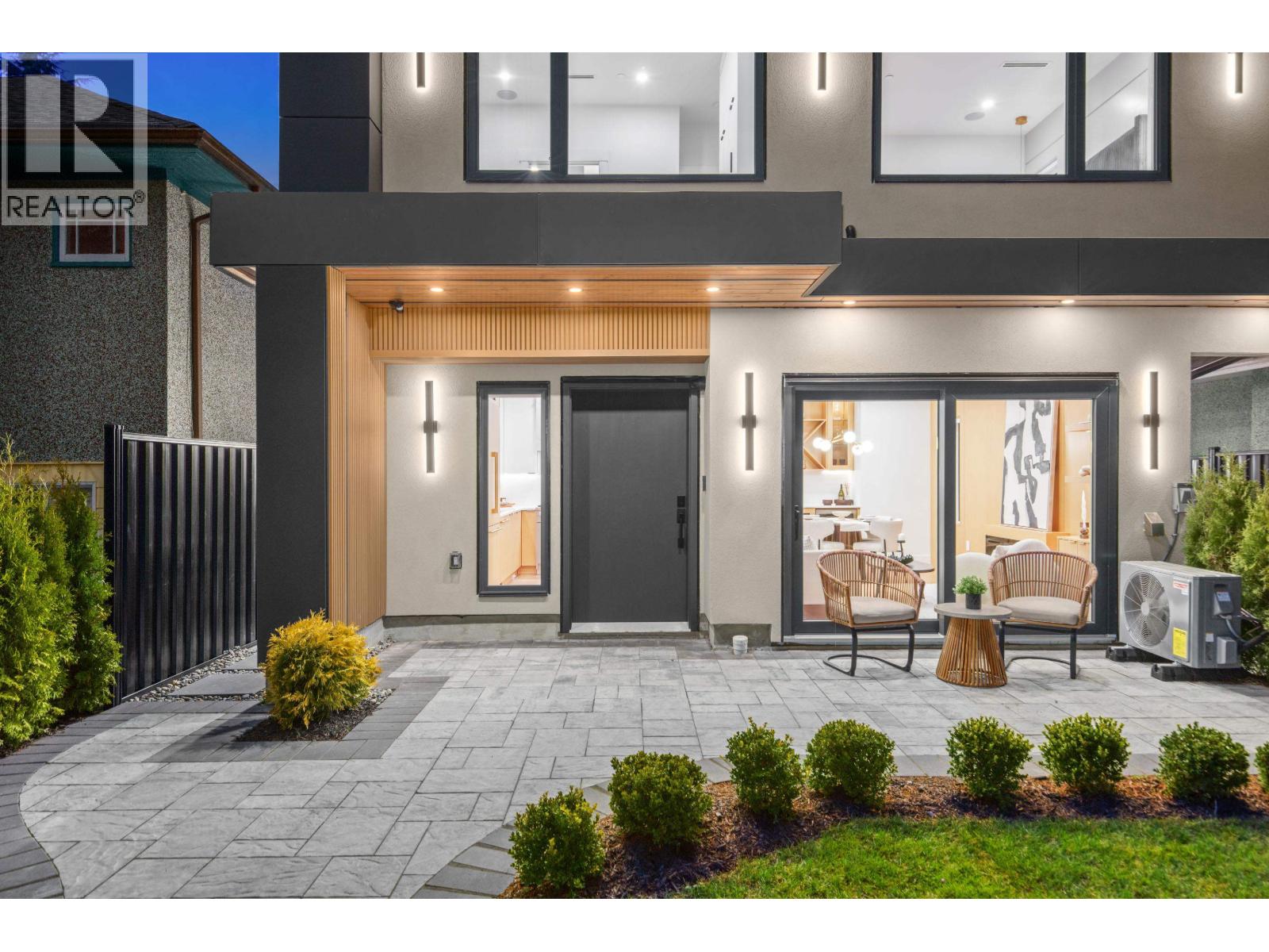 1 4549 W 11th Avenue, Vancouver, British Columbia  V6R 2M5 - Photo 2 - R3097869