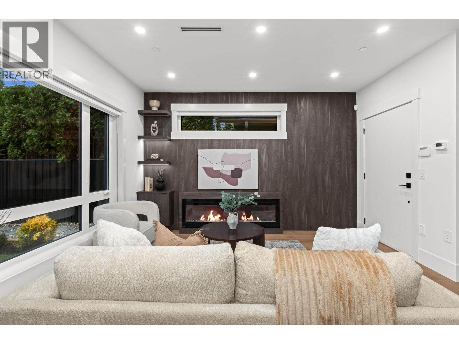 2 4549 W 11th Avenue, Vancouver, British Columbia  V6R 2M5 - Photo 4 - R3097871