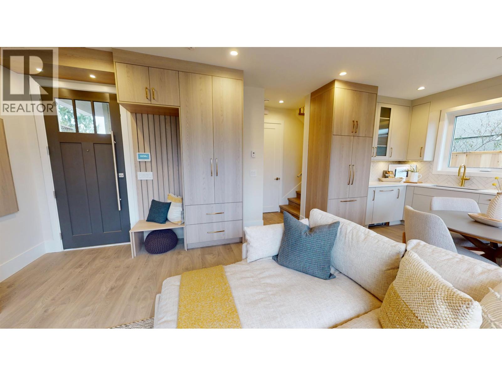 2 2528 Turner Street, Vancouver, British Columbia  V5K 2E8 - Photo 6 - R3097874