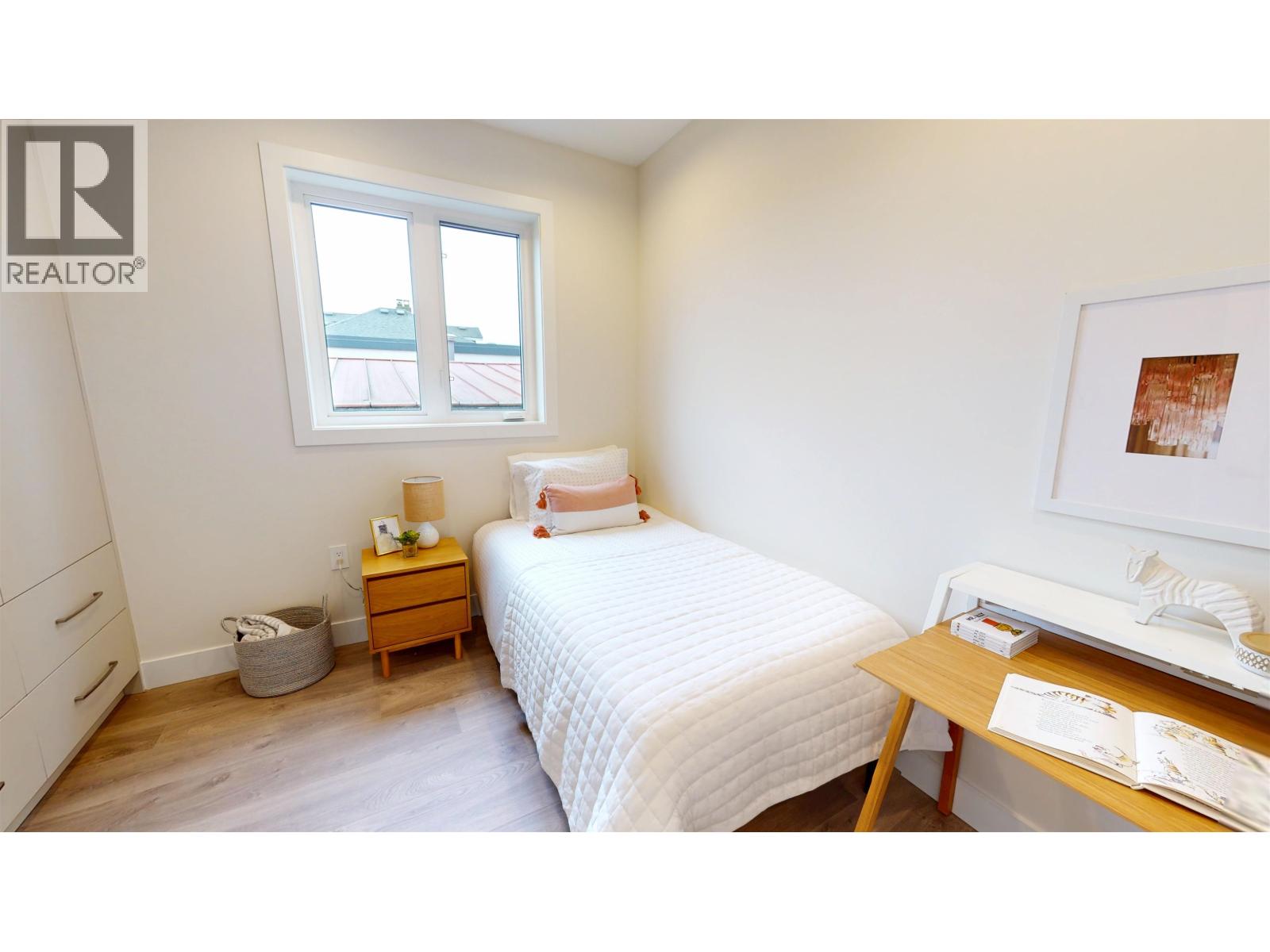 2 2528 Turner Street, Vancouver, British Columbia  V5K 2E8 - Photo 8 - R3097874