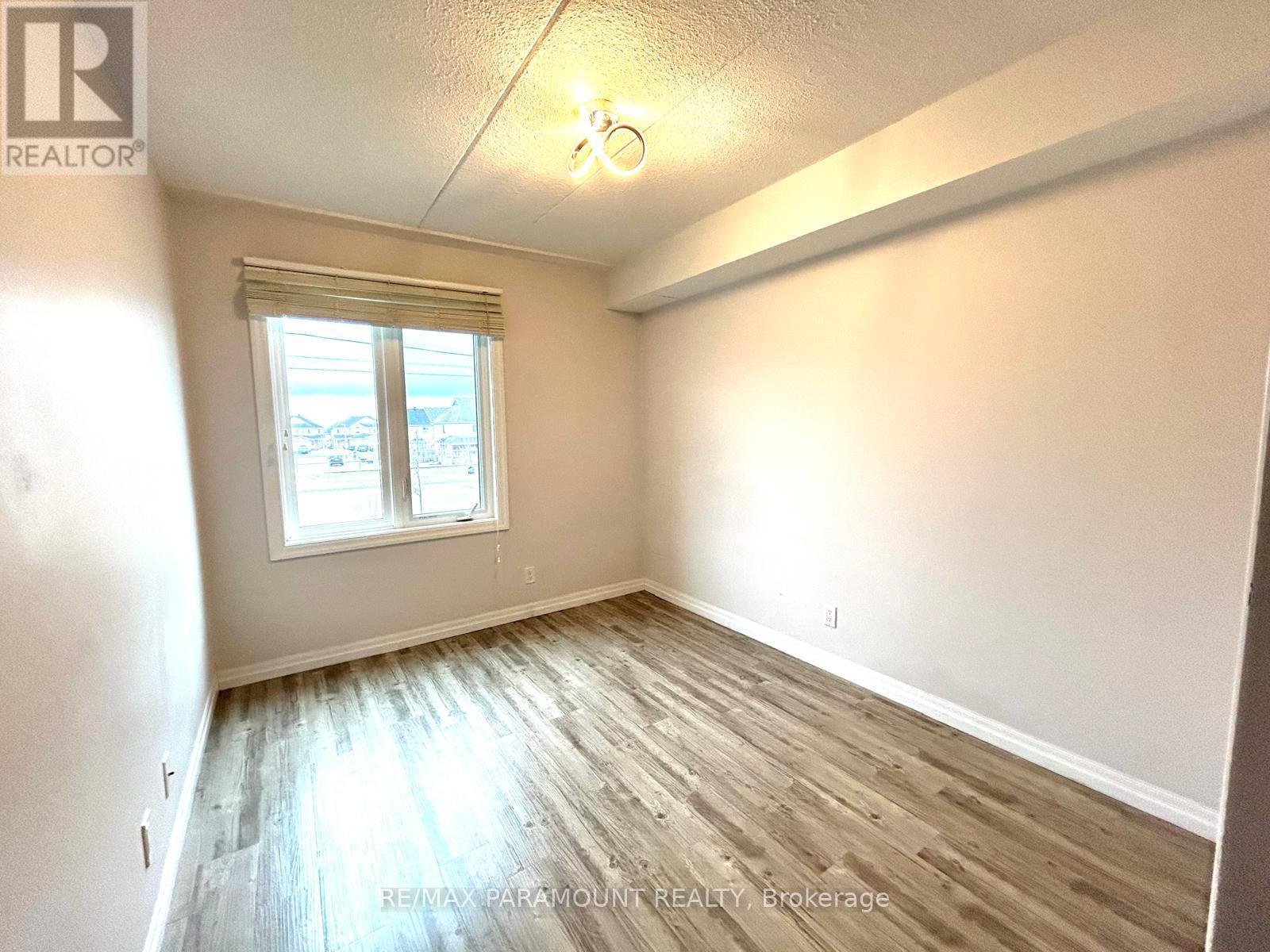 202 - 108 Summit Ridge Drive, Guelph, Ontario  N1E 6X2 - Photo 38 - X12858774