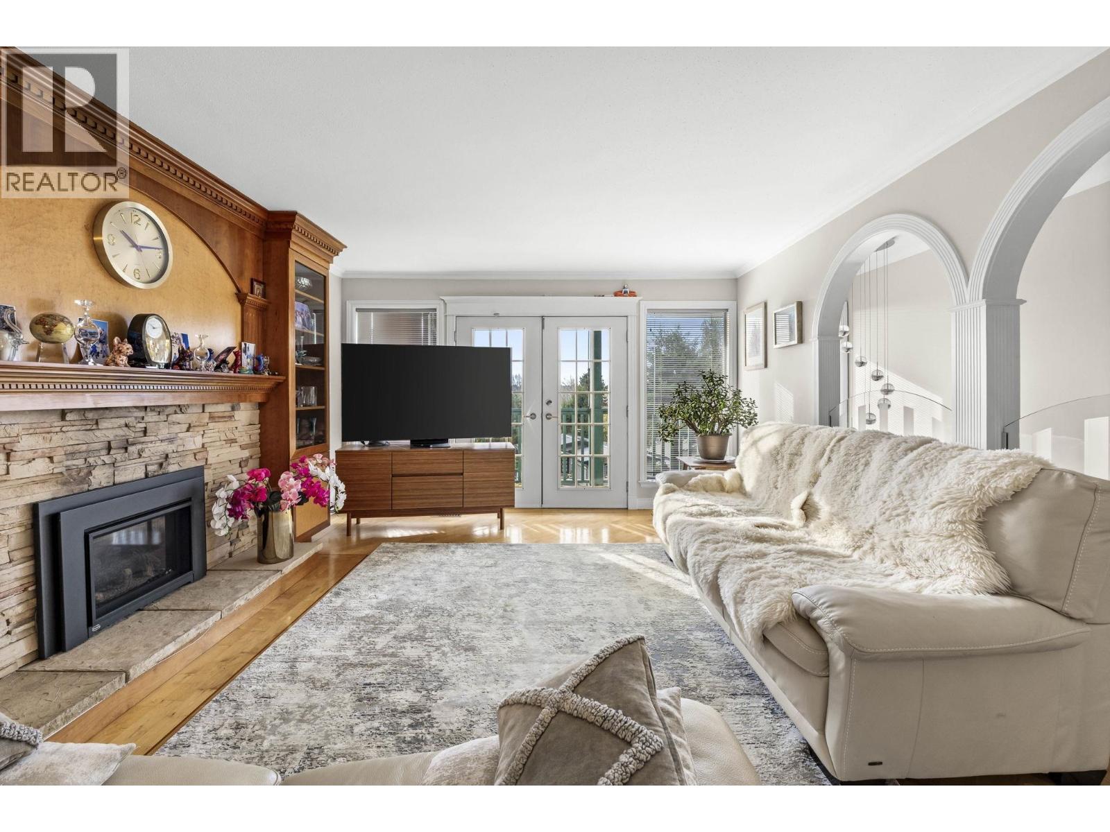 317 Gloucester Court, Coquitlam, British Columbia  V3K 5S6 - Photo 7 - R3097866