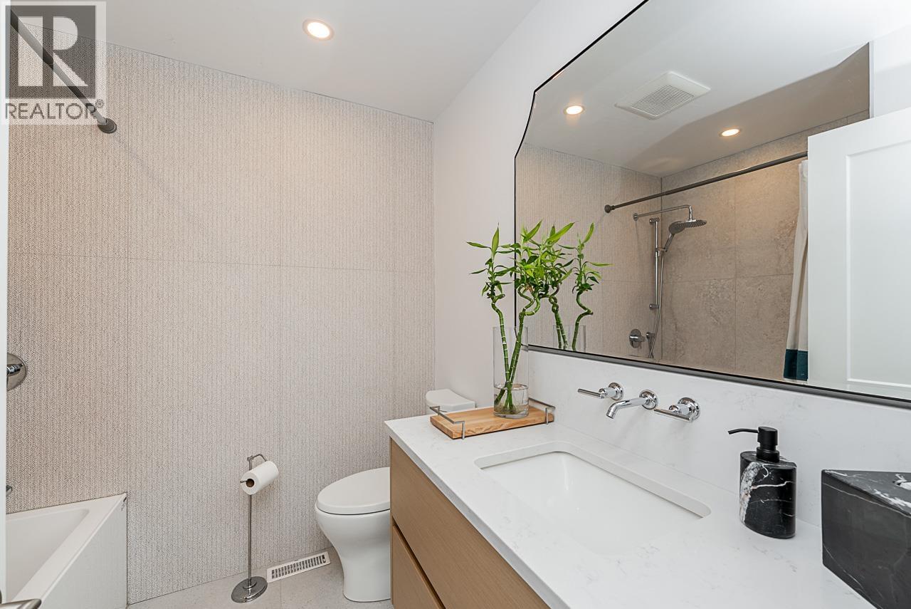 9150 Wilberforce Street, Burnaby, British Columbia  V3N 4C6 - Photo 24 - R3097898