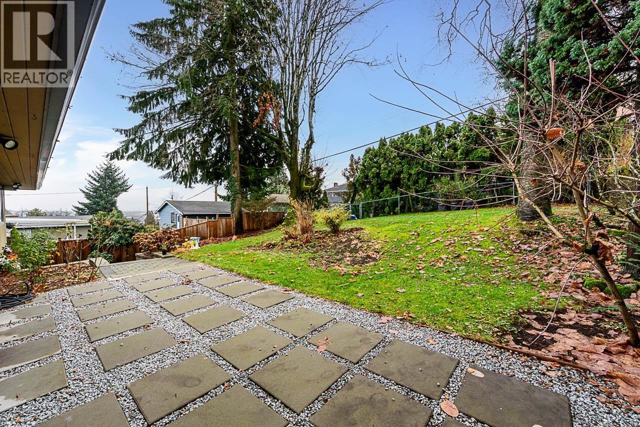 9150 Wilberforce Street, Burnaby, British Columbia  V3N 4C6 - Photo 35 - R3097898