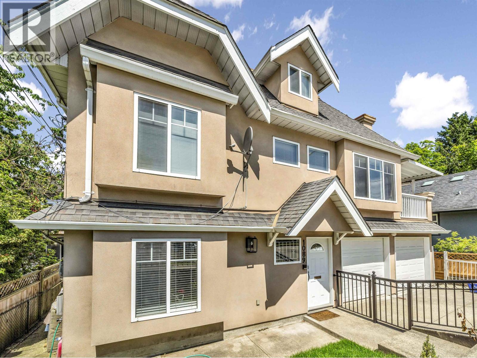 1089 E King Edward Avenue, Vancouver, British Columbia  V5V 2E8 - Photo 1 - R3097914