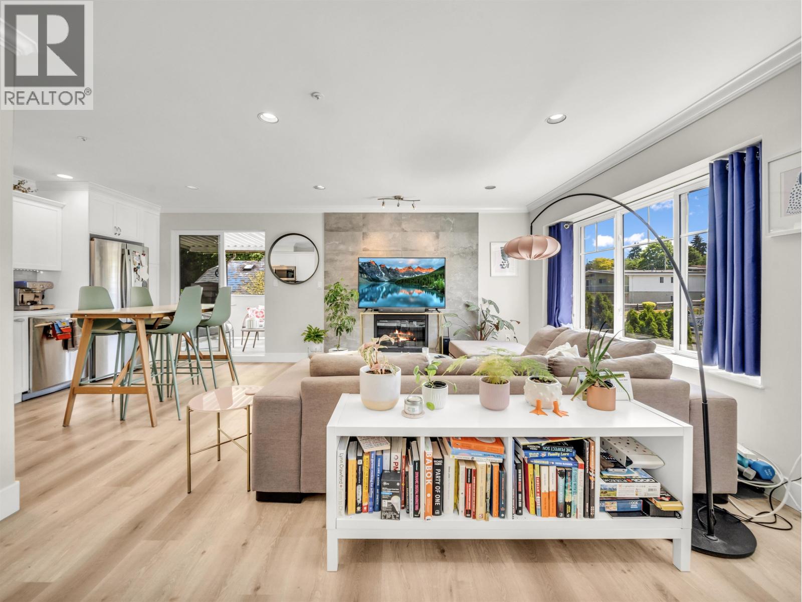 1089 E King Edward Avenue, Vancouver, British Columbia  V5V 2E8 - Photo 3 - R3097914