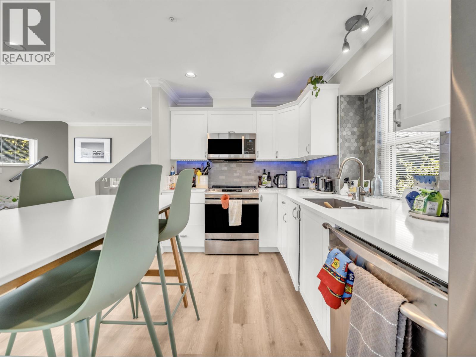 1089 E King Edward Avenue, Vancouver, British Columbia  V5V 2E8 - Photo 8 - R3097914