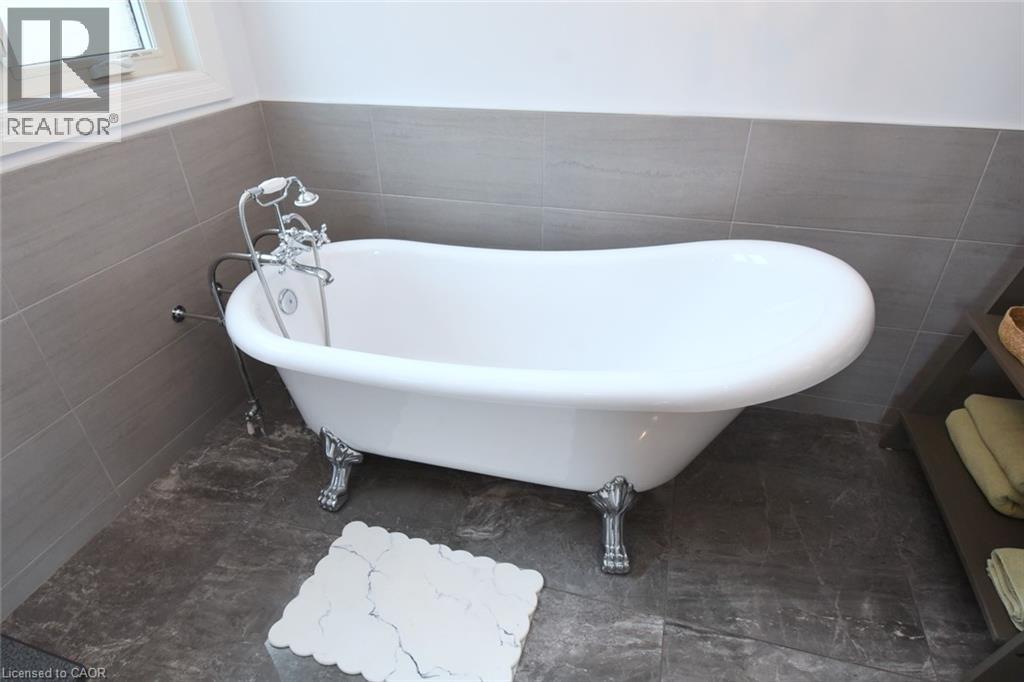 211 Tollgate Drive, Ancaster, Ontario  L9G 5C8 - Photo 28 - 40804094