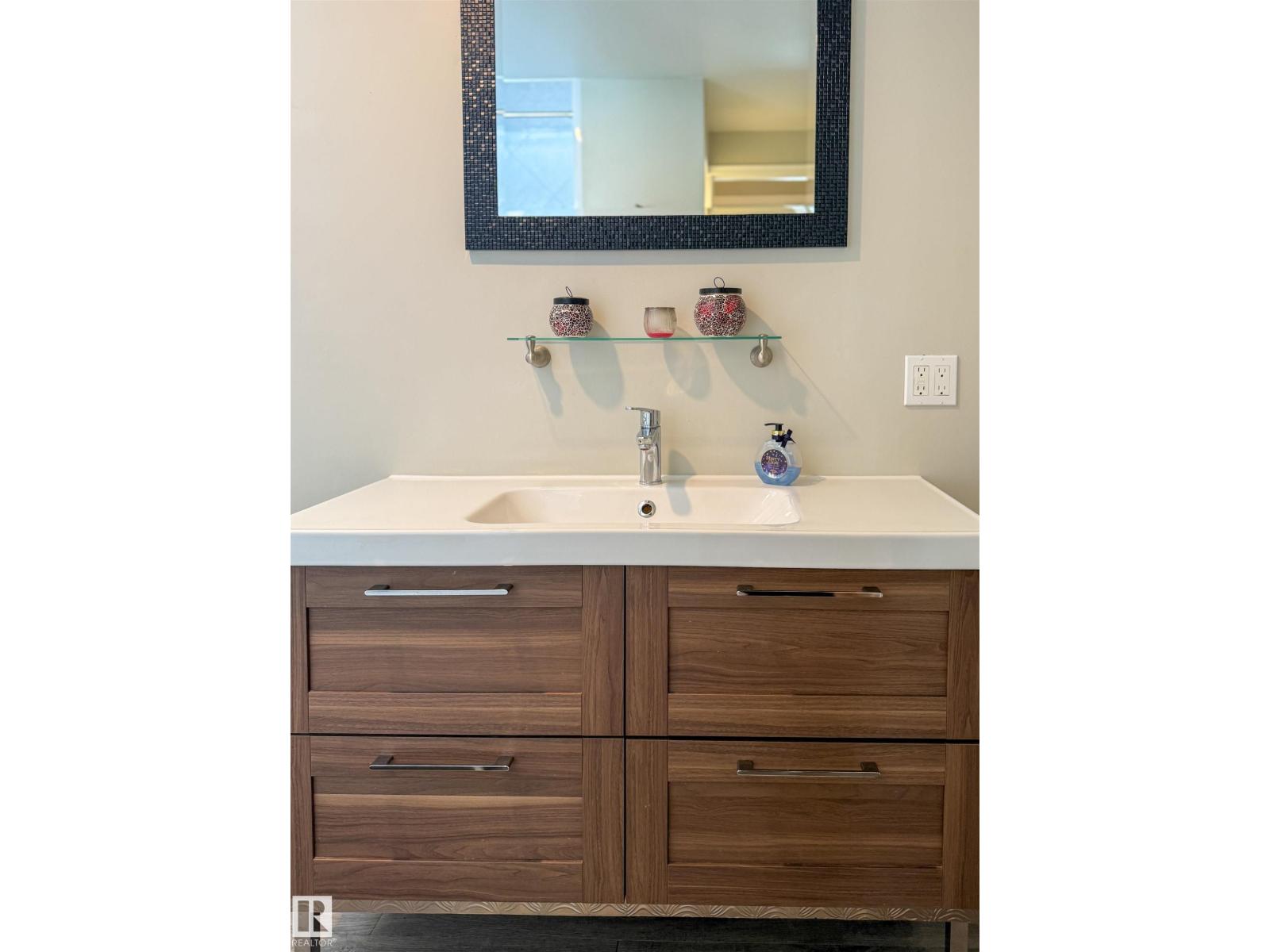 #4 2304 Twp Road 522, Rural Parkland County, Alberta  T7Y 2J7 - Photo 34 - E4476628