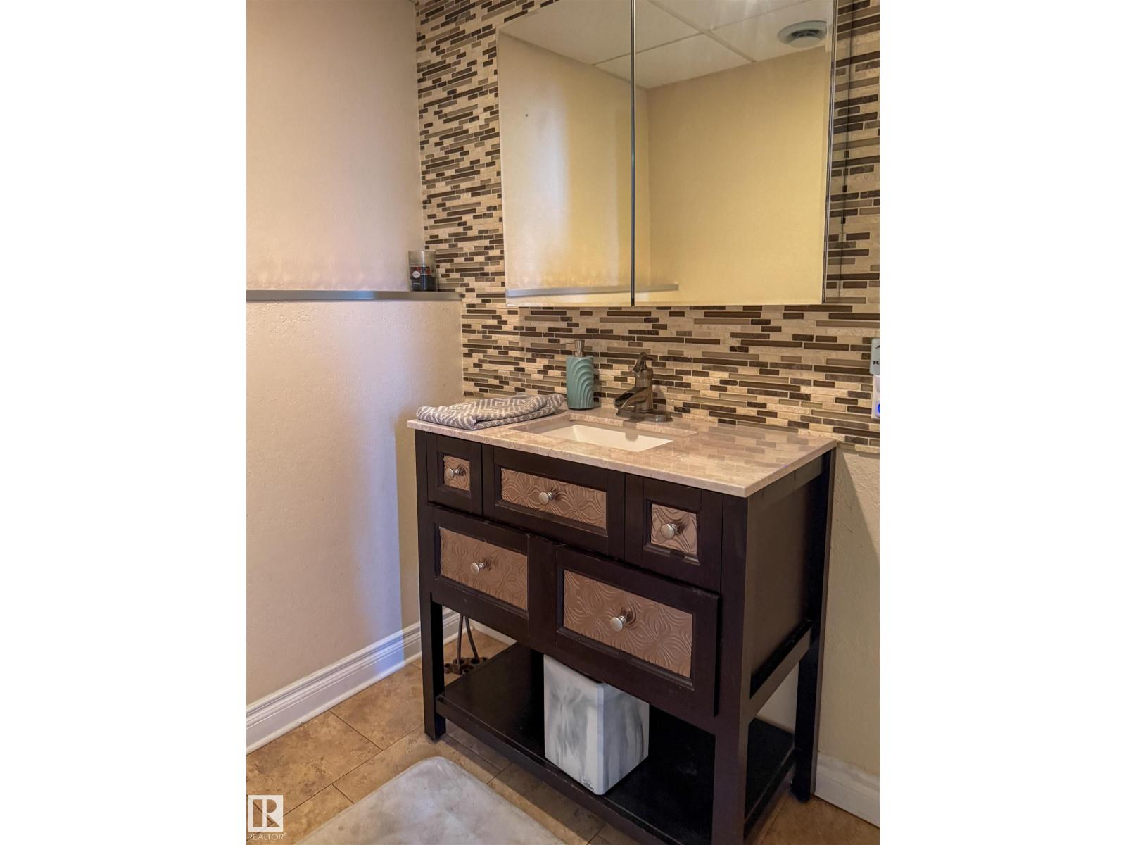 #4 2304 Twp Road 522, Rural Parkland County, Alberta  T7Y 2J7 - Photo 38 - E4476628