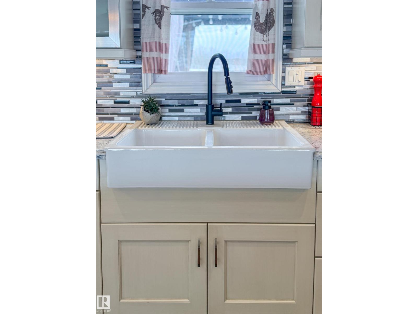 #4 2304 Twp Road 522, Rural Parkland County, Alberta  T7Y 2J7 - Photo 13 - E4476628