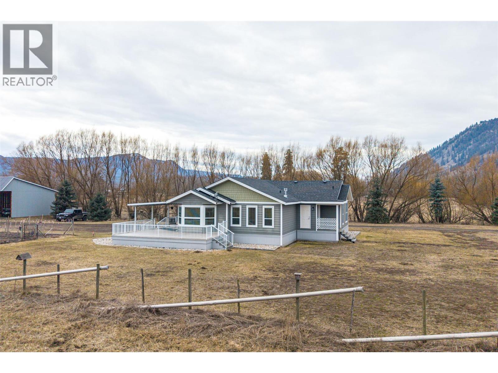 64 Bloom Road, Lumby, British Columbia  V0E 2G7 - Photo 12 - 10378515