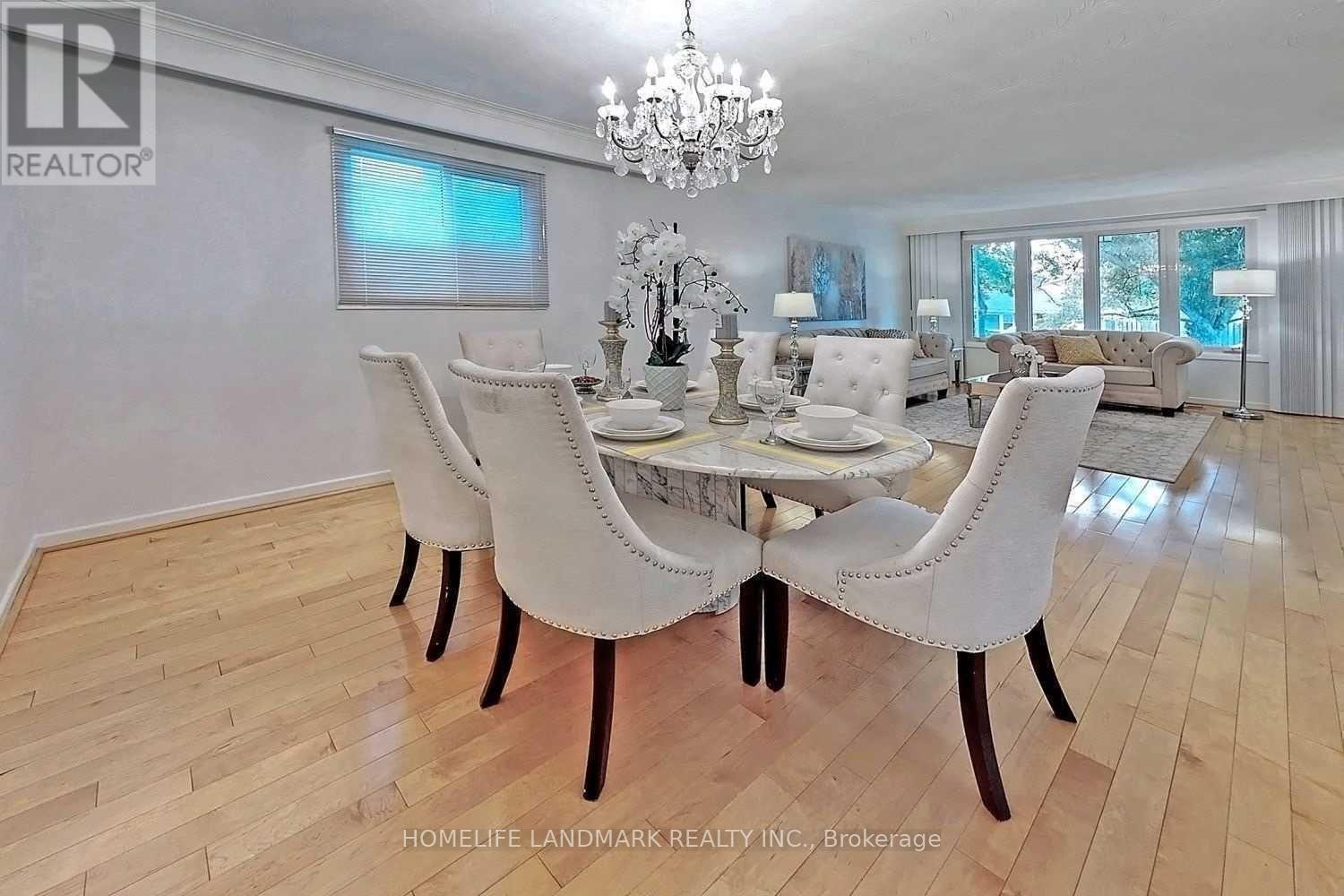 117 Clansman Boulevard, Toronto, Ontario  M2H 1Y2 - Photo 7 - C12677050