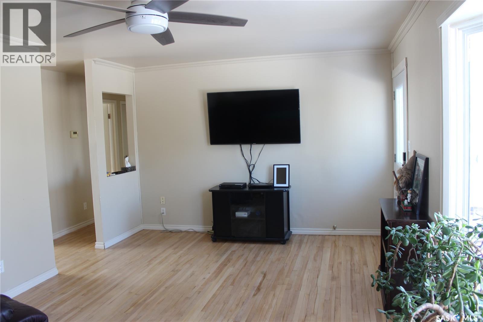 Farstad Acreage, Coalfields Rm No. 4, Saskatchewan  S0C 0M0 - Photo 5 - SK030052