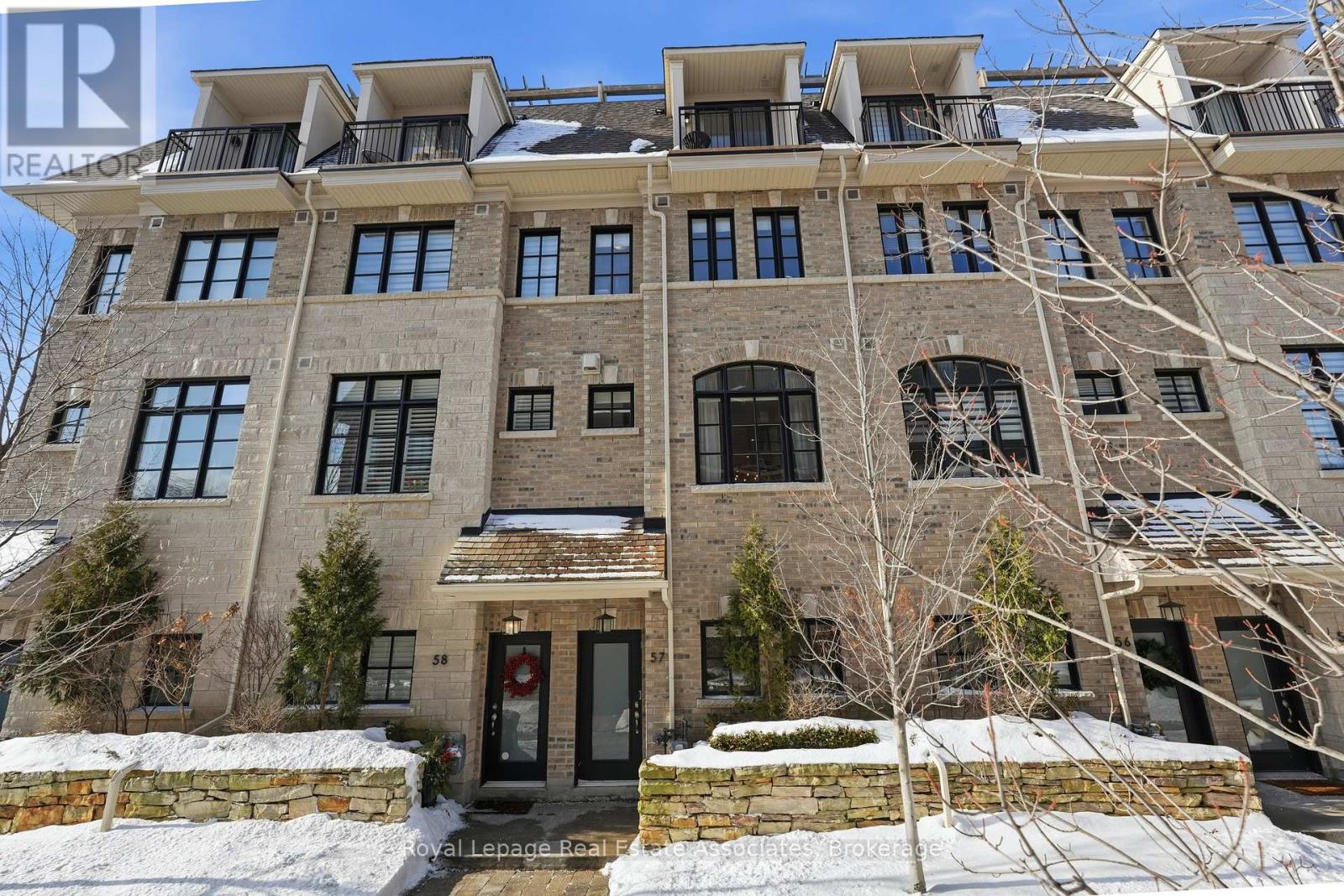 57 - 75 Elder Avenue, Toronto, Ontario  M8W 0B8 - Photo 2 - W12729524