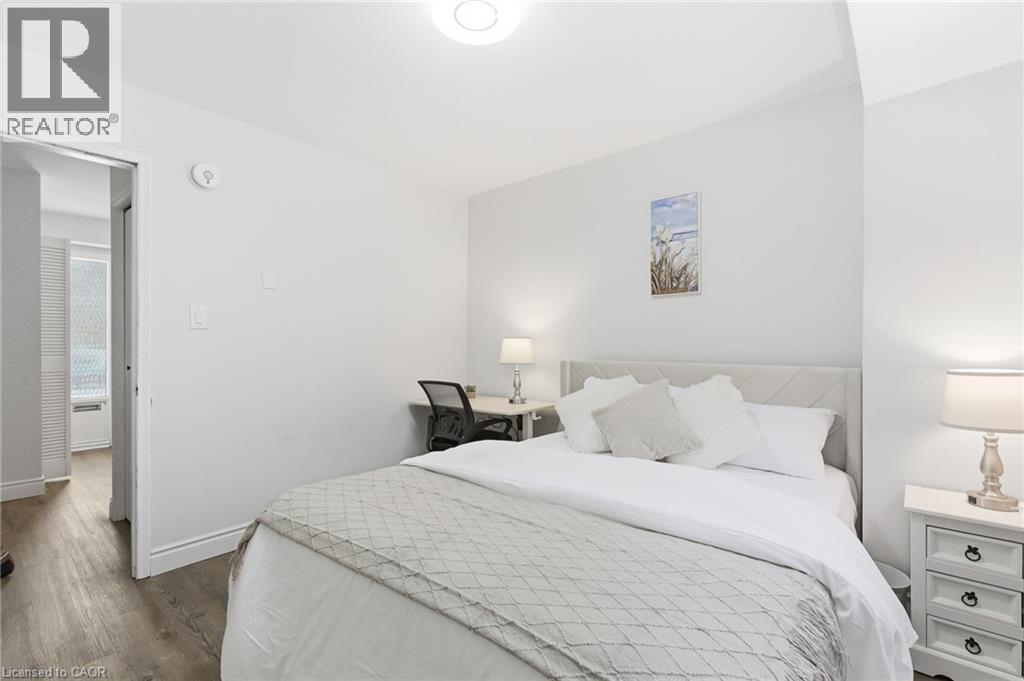 590 Canewood Crescent Unit# Main, Waterloo, Ontario  N2L 5P5 - Photo 16 - 40810933