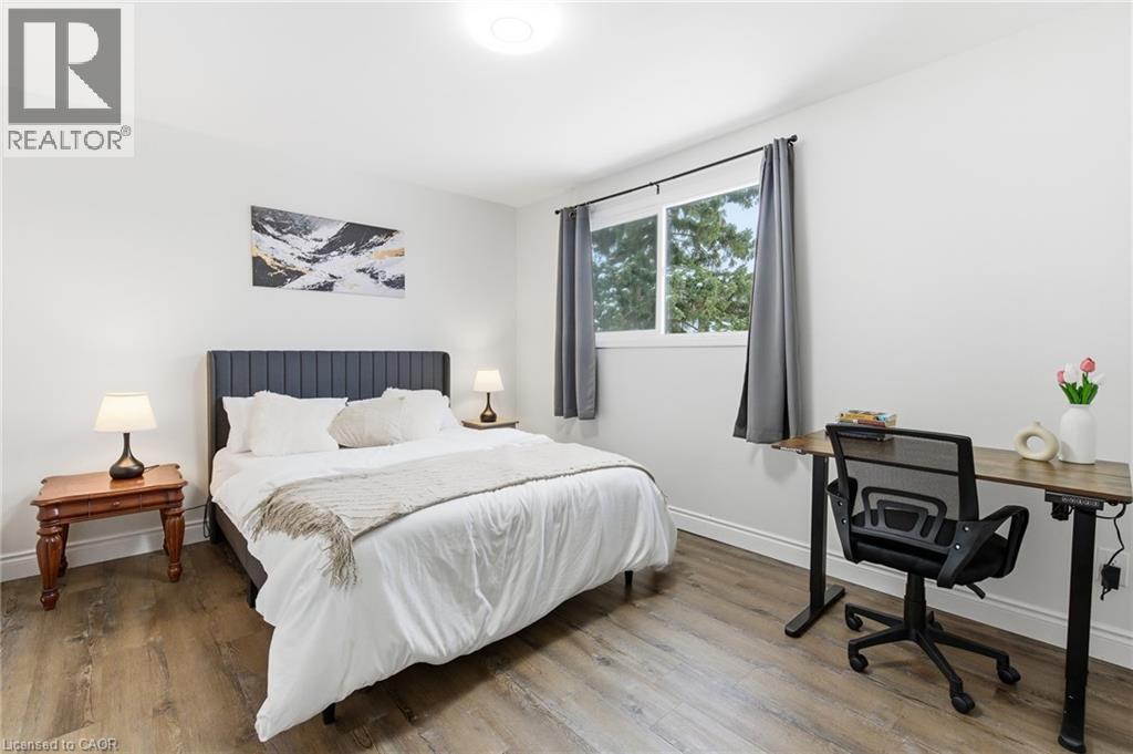 590 Canewood Crescent Unit# Main, Waterloo, Ontario  N2L 5P5 - Photo 9 - 40810933