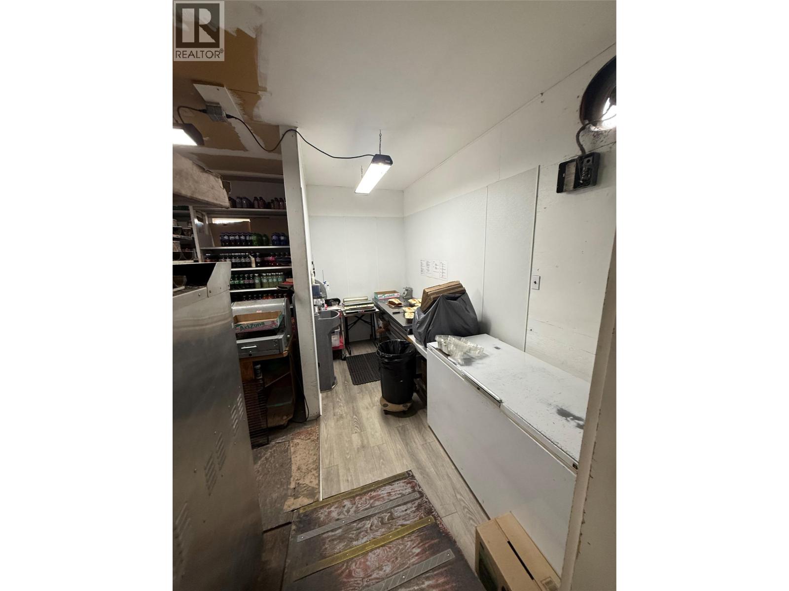 18 Ponderosa Avenue, Logan Lake, British Columbia  V0K 1W0 - Photo 14 - 10378060