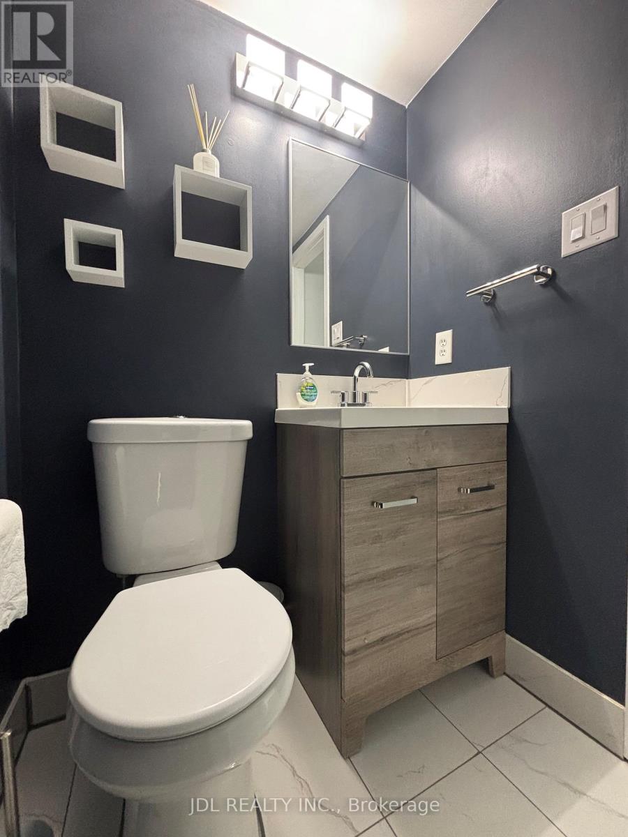 557 Bondi Avenue, Newmarket, Ontario  L3Y 8R5 - Photo 15 - N12864230