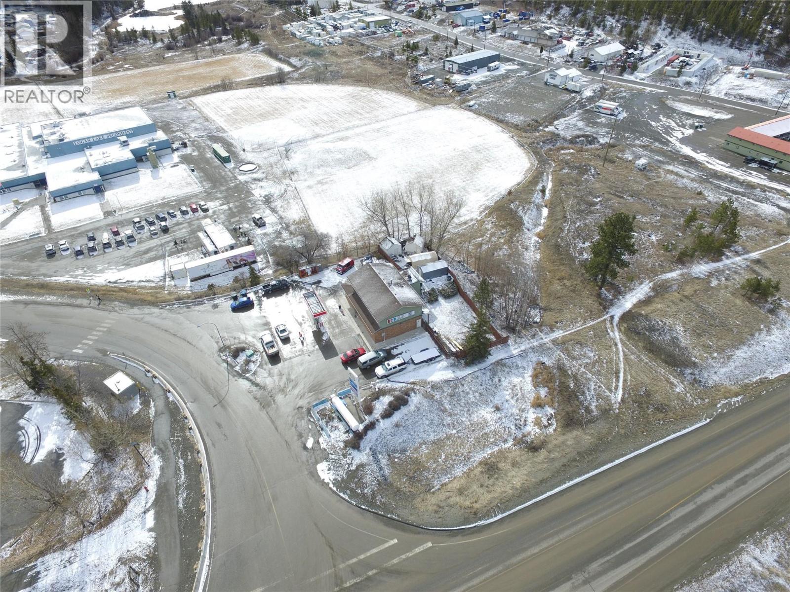 18 Ponderosa Avenue, Logan Lake, British Columbia  V0K 1W0 - Photo 3 - 10378060