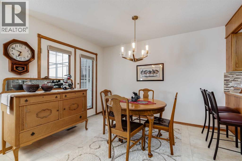 4118 Silverpark Estates Close, Olds, Alberta  T4H 1B4 - Photo 7 - A2286920