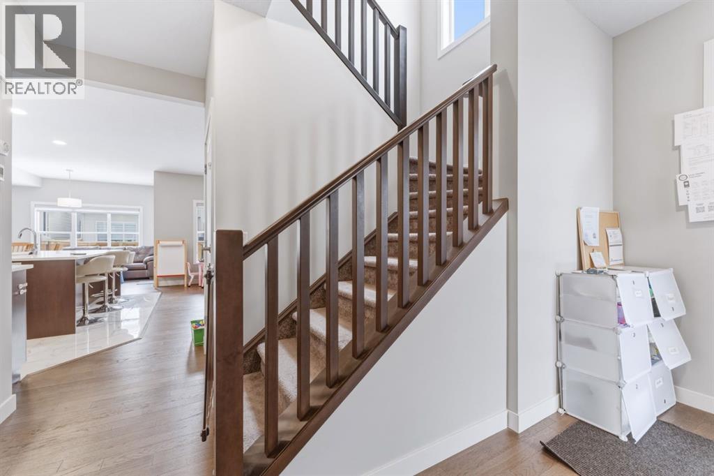 14 Belvedere Point Se, Calgary, Alberta  T2A 7G1 - Photo 15 - A2288090