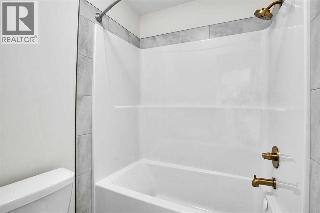 195 Lucas Common Nw, Calgary, Alberta  T3P 2B3 - Photo 37 - A2291769