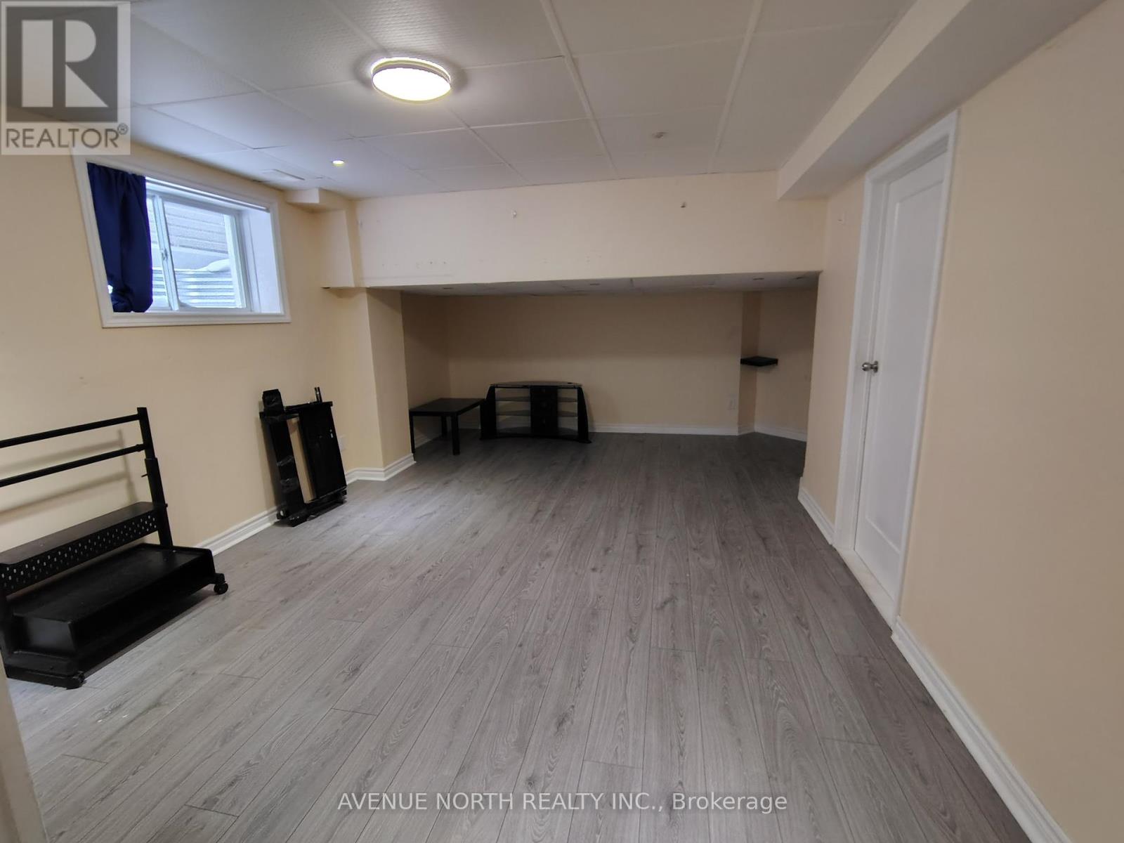 B - 339 Sugar Pine Crescent, Ottawa, Ontario  K2M 0H6 - Photo 14 - X12864298