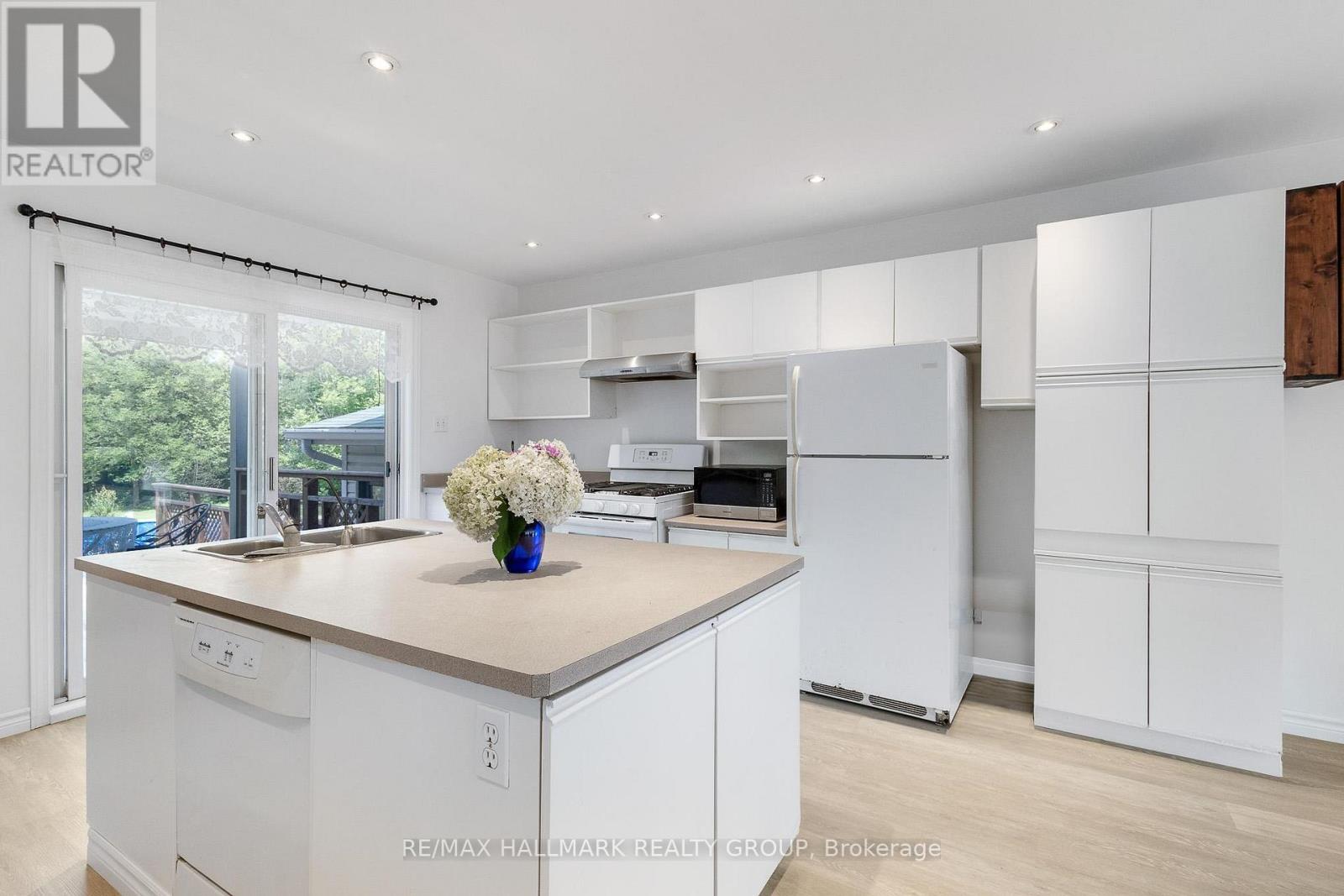 3838 Kenyon Dam Road, North Glengarry, Ontario  K0C 1A0 - Photo 36 - X12864344