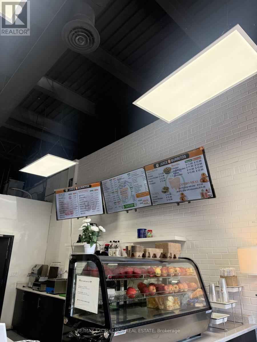 10 - 65 Braydon Boulevard, Brampton, Ontario  L6P 2S4 - Photo 7 - W12864216