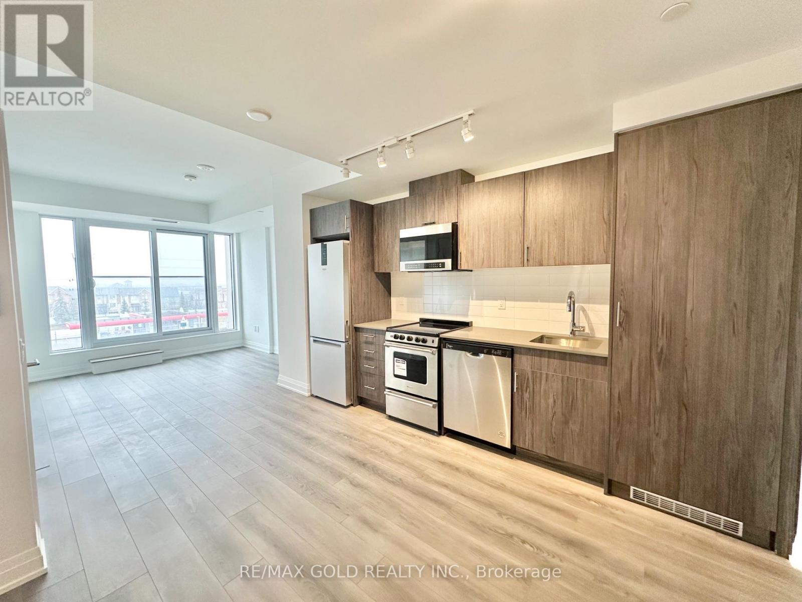 410 - 412 Silver Maple Road, Oakville, Ontario  L6H 7X8 - Photo 20 - W12864254