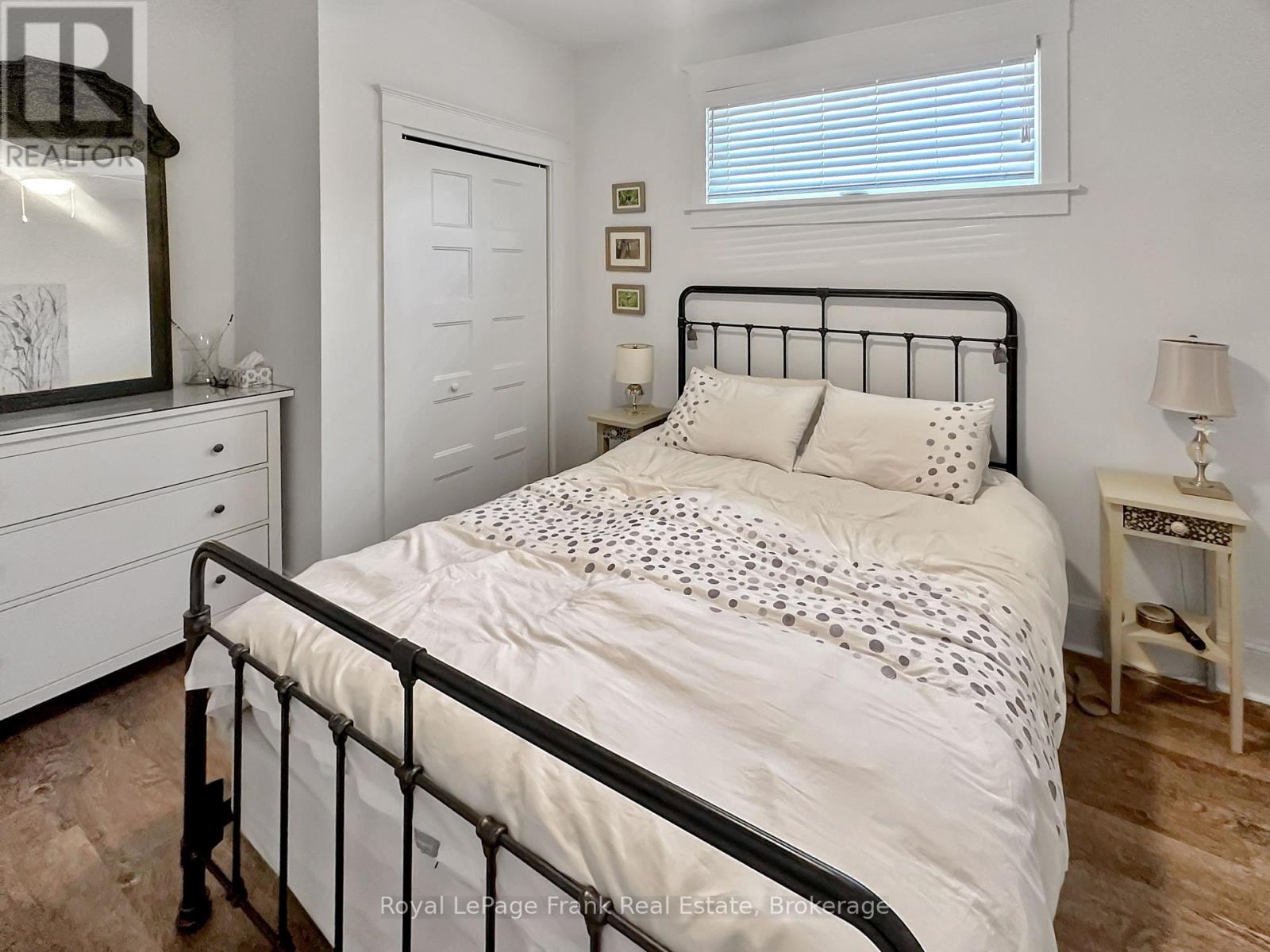 85 - 87 Butternut Lane, Prince Edward County, Ontario K0K 1P0 - Photo 15 - X12655610