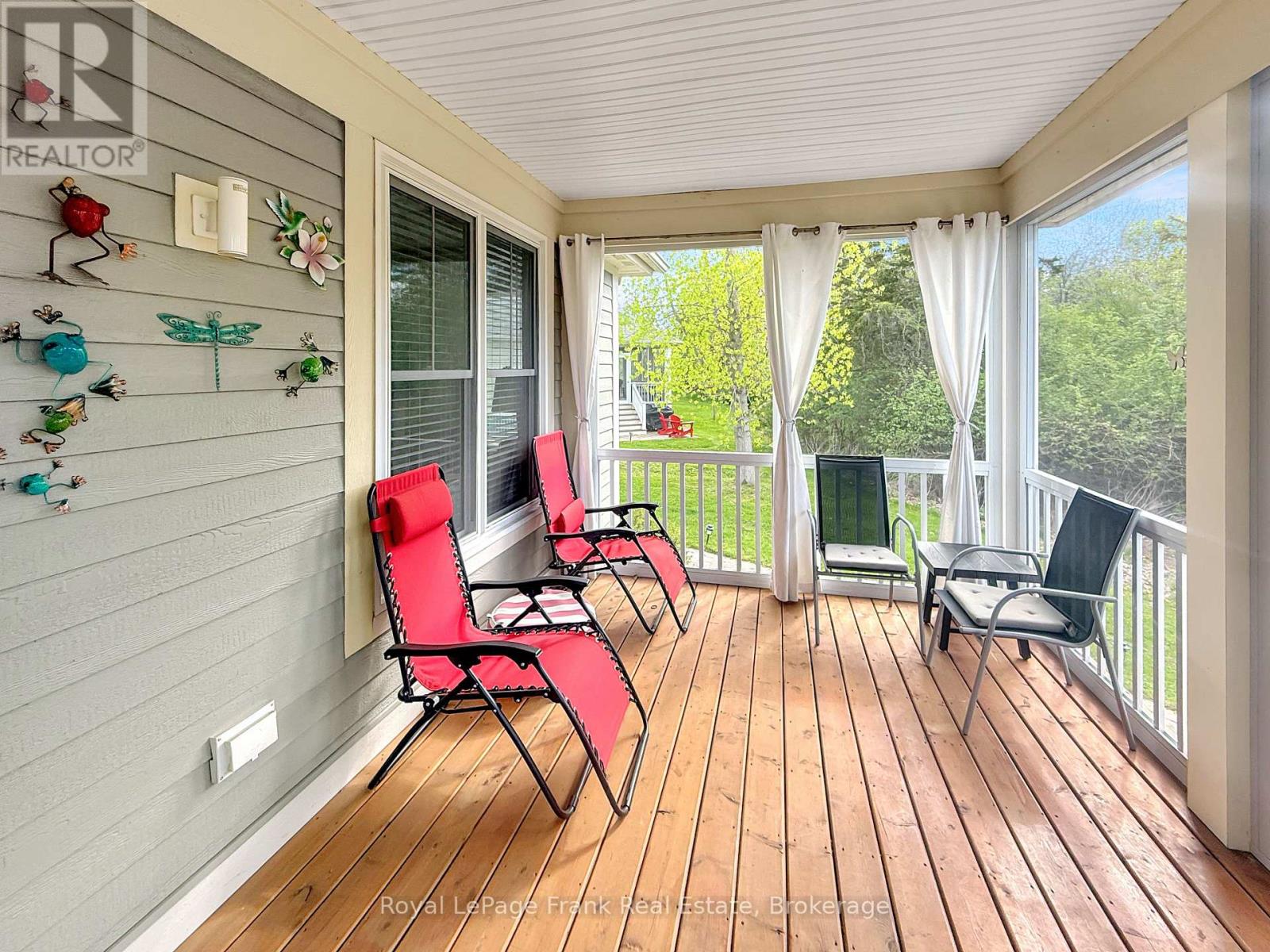 85 - 87 Butternut Lane, Prince Edward County, Ontario K0K 1P0 - Photo 8 - X12655610