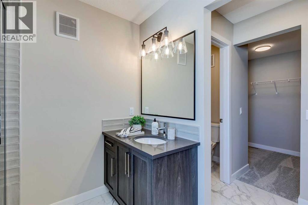 422 River Avenue, Cochrane, Alberta  T4C 3B8 - Photo 32 - A2194044