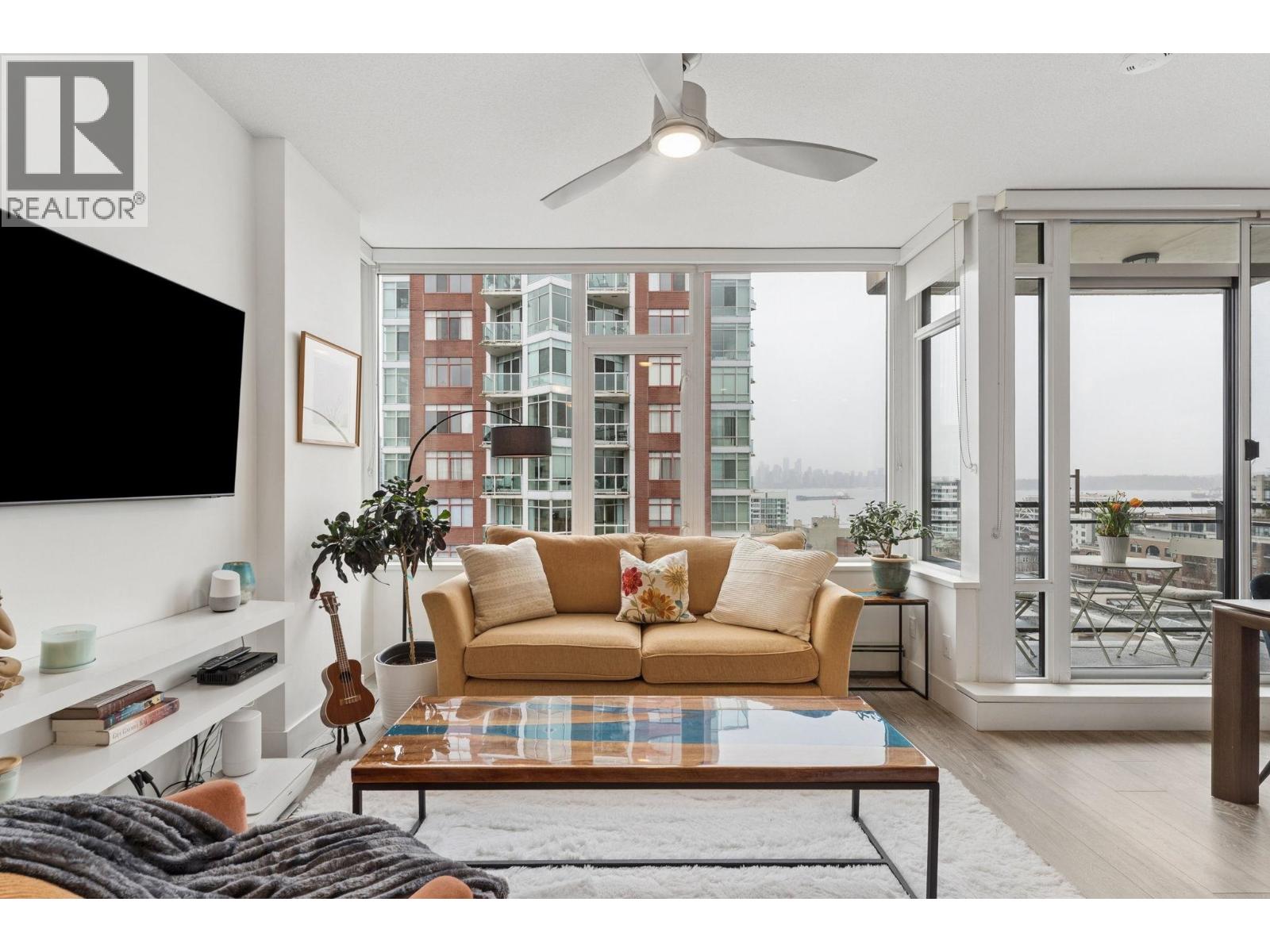 602 131 E 3rd Street, North Vancouver, British Columbia  V7L 0E3 - Photo 6 - R3097777