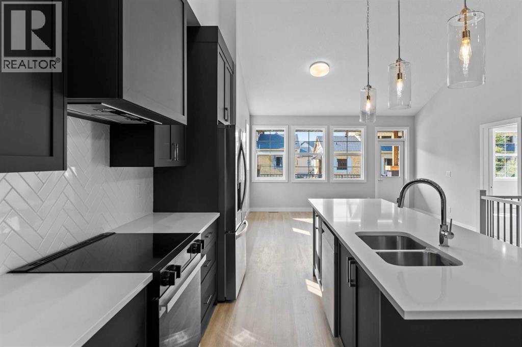 601, 15 Coopersfield Link Sw, Airdrie, Alberta  T4B 5P5 - Photo 9 - A2289433